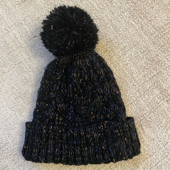Bow & Drape Pom Pom Beanie Custom Patches - Picture 2 of 4